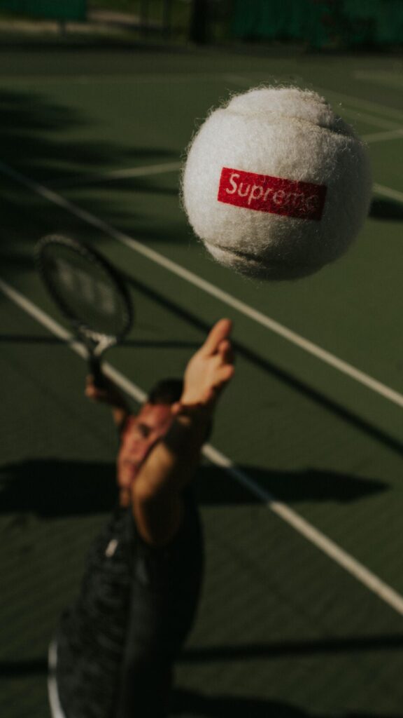 テニスサーブ